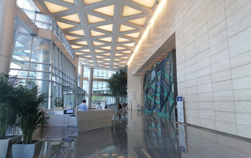 融科资讯中心大堂